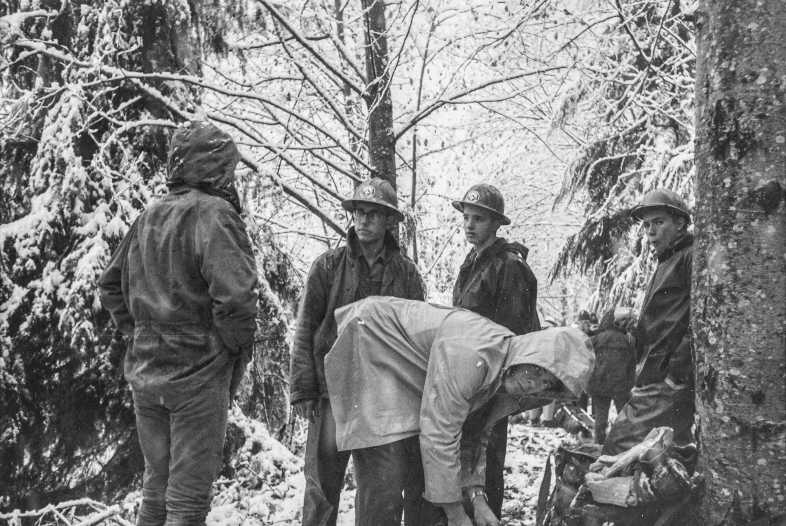 Rescuers standing in the snow